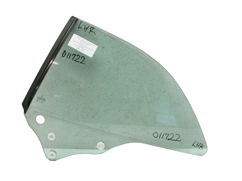 03-09 MERCEDES W209 CONVERTIBLE CLK500 CLK320 QUARTER WINDOW GLASS REAR LEFT 011