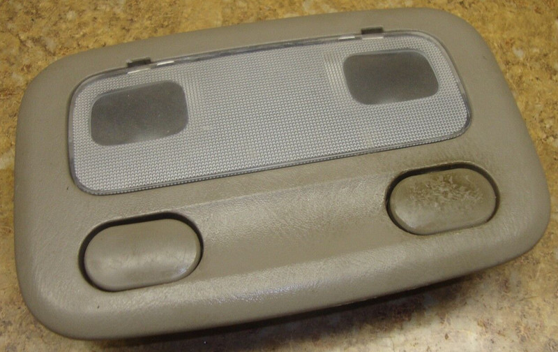 2005 Nissan Altima 2.5S 2.5 L S Dome Roof Light Reading Lamp Switch Panel Rear