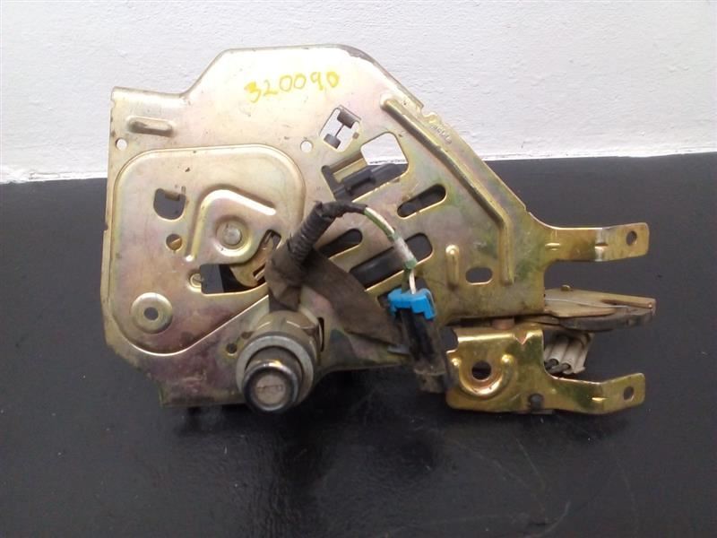 00-06 Chevrolet Suburban Liftgate Glass Lock Actuator OEM 15808595