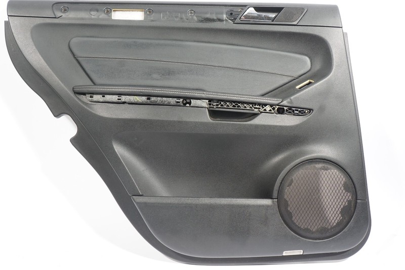 2008 - 2012 MERCEDES BENZ GL450 X164 REAR LEFT INTERIOR DOOR PANEL COVER TRIM