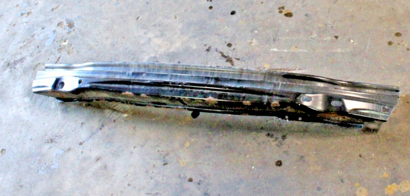 09-12 Audi A4 Quattro B8 Rear Impact Bar Beam w/ Bumper Bracket 8T0807313A OEM