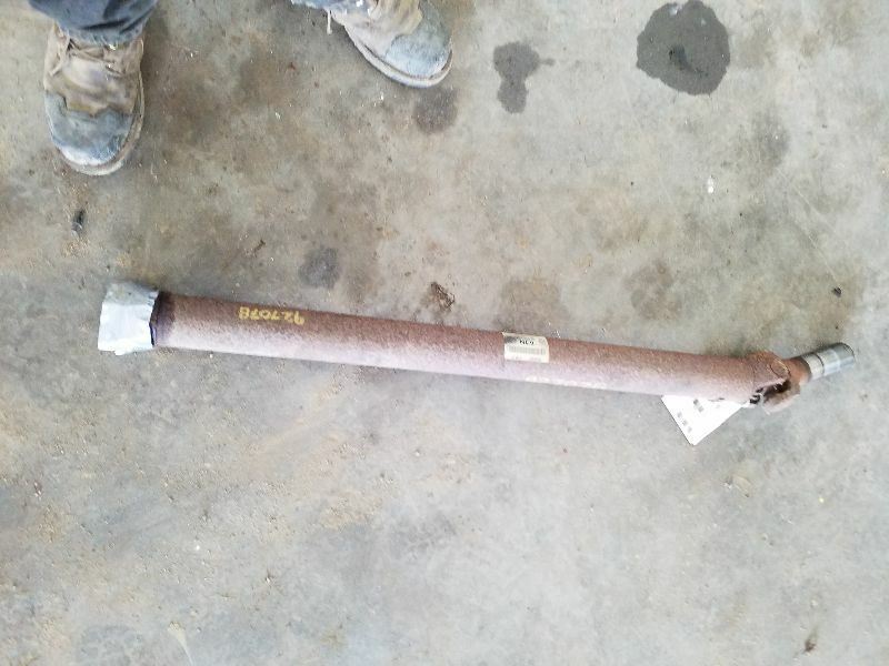Rear Drive Shaft 4WD 5.3L Fits 05-09 ENVOY 207798