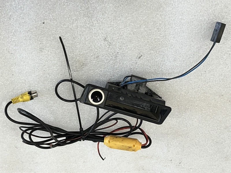 2007-2009 BMW 328i 335i M3 REAR VIEW BACK UP CAMERA WITH TRUNK HANDLE E92 COUPE