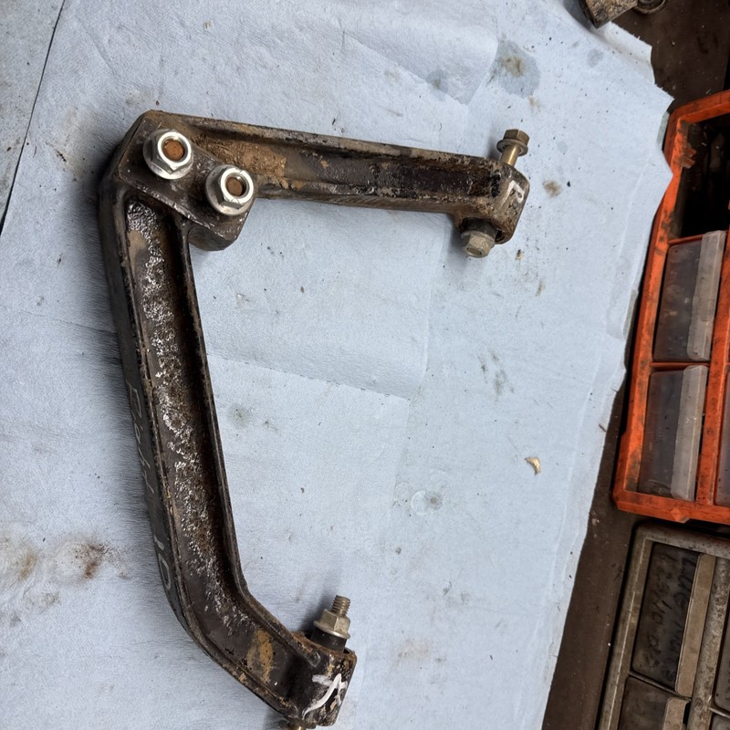 Polaris GEM Electric Golf Cart Front Suspension RightControl A Arm Good