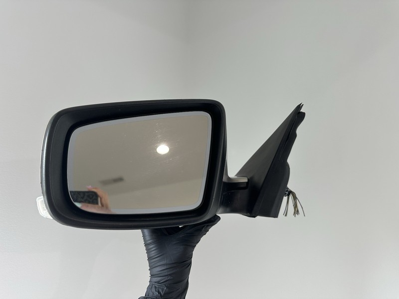 2010-2012 BUICK LACROSSE DRIVER LEFT SIDE HEATED LIGHT EXTERIOR DOOR MIRROR