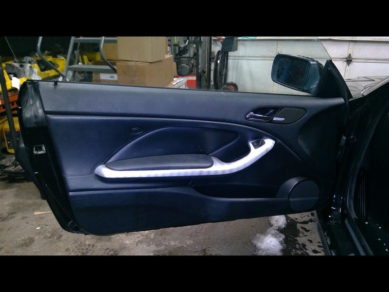 2005 330CI Driver Left Front Door Trim Panel 1527512