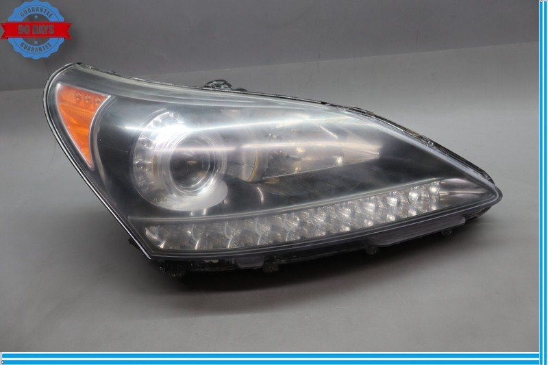 11-16 Hyundai Equus Right Passenger Side Xenon HID Headlight Lamp 921023N030 Oem
