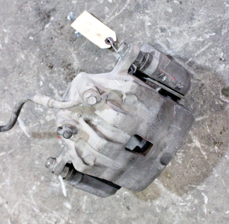 2010-2015CHEVROLET CAMARO Left DRIVER Front Caliper OEM