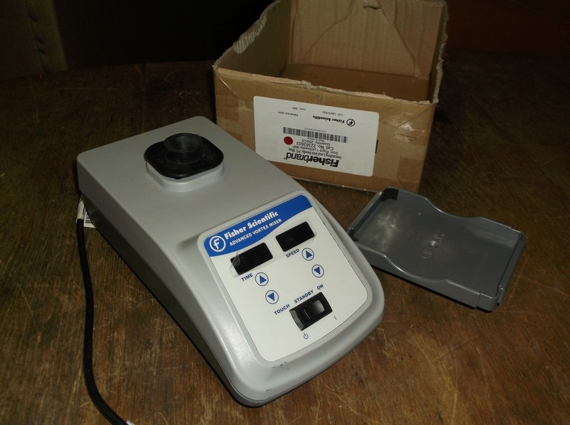 Fisher Scientific Advanced Vortex Mixer 02216101 30W .25A, Heavy Duty