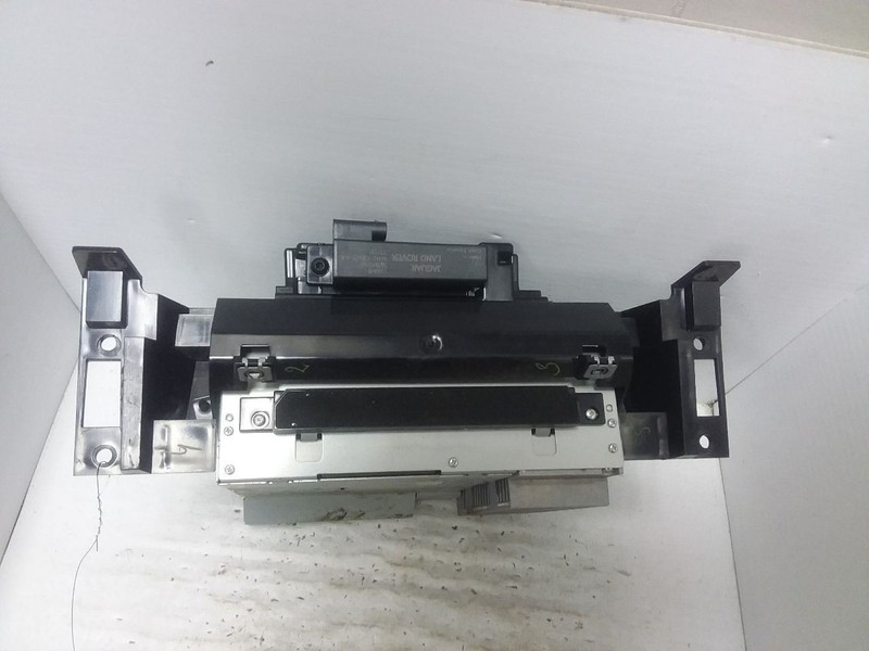 Radio Receiver Dash Mounted AM FM CD Fits 10-11 LR4 BH22-18C815-AD