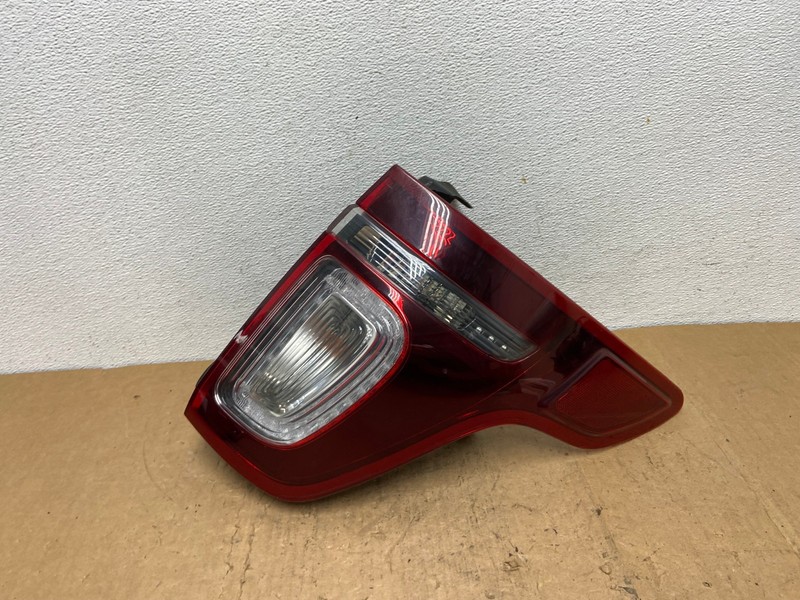 2011-2015 Ford Explorer Police Package Right Passenger Side Tail light AD0507 LK