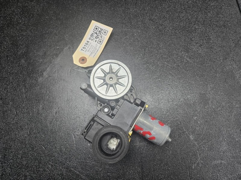 Front Left Door Window Motor 2021 Toyota RAV4 85720-0R070 2019 2020 2022 - 2025