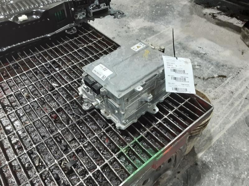 Conv/Invert/Charger Inverter 300 Volt AC To Dc Fits 13-18 C-MAX 2643810