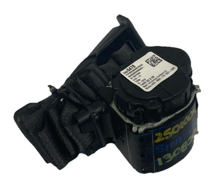 Chevrolet Silverado 1500 seat belt 2019 to 2023 rear center assy OEM 84506478