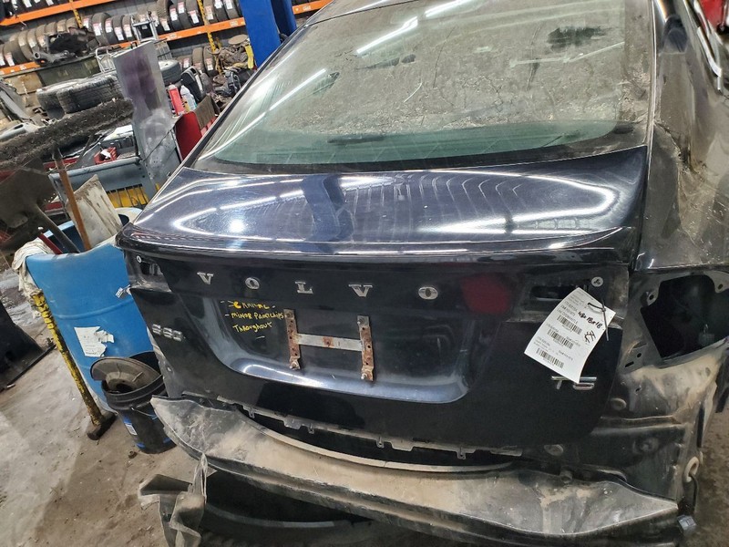 Trunk/Hatch/Tailgate With Rear View Camera Fits 14-18 VOLVO S60 294379