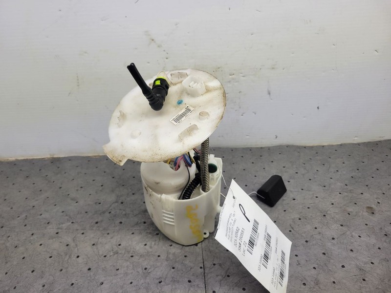 Fuel Pump Assembly Tank Mounted Fits 21-23 MAZDA CX-30 1723854