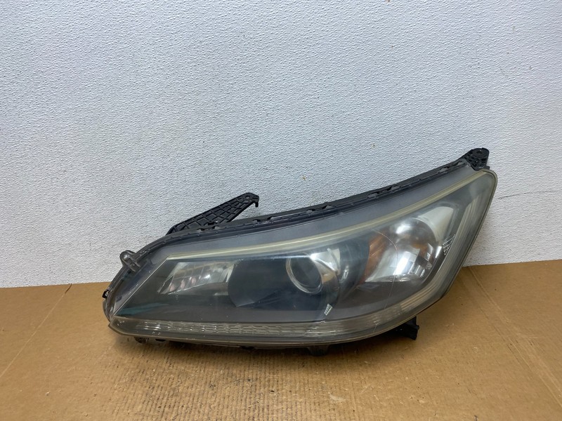 2013 to 2015 Honda Accord Sedan Headlight Left Driver Lh Side AE1163 DW
