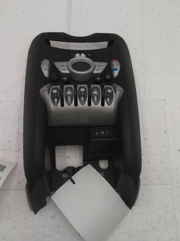 2009 MINI Cooper A/C Selector Switch OEM 64113442411 165K Miles