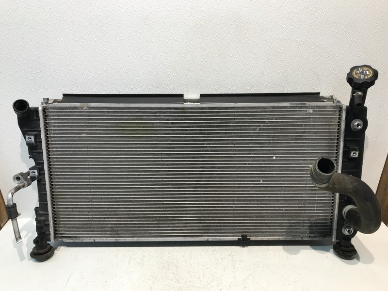 2005 CHEVY MONTE CARLO ENGINE COOLING RADIATOR OEM 52407752