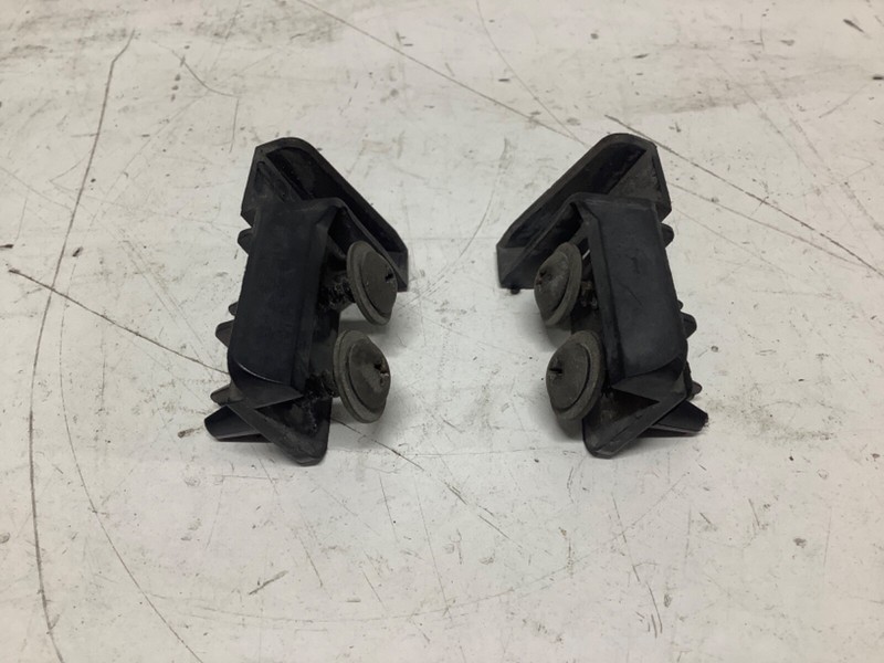 88-91 Honda CRX Left and Right Rear Bumper Corner Clip Stiffeners OEM