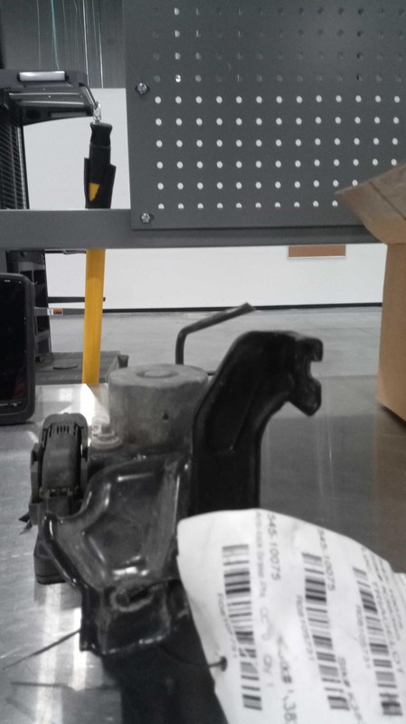 2020 Nissan NV200 ABS Pump & Motor Assembly OEM 476609SE1A 77K Miles