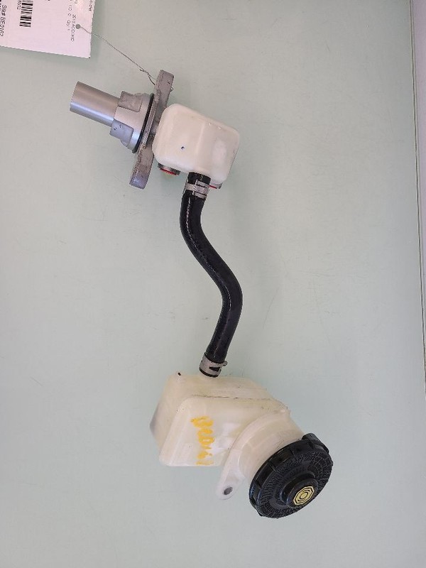 Brake Master Cylinder Fits 19-24 RDX 588502