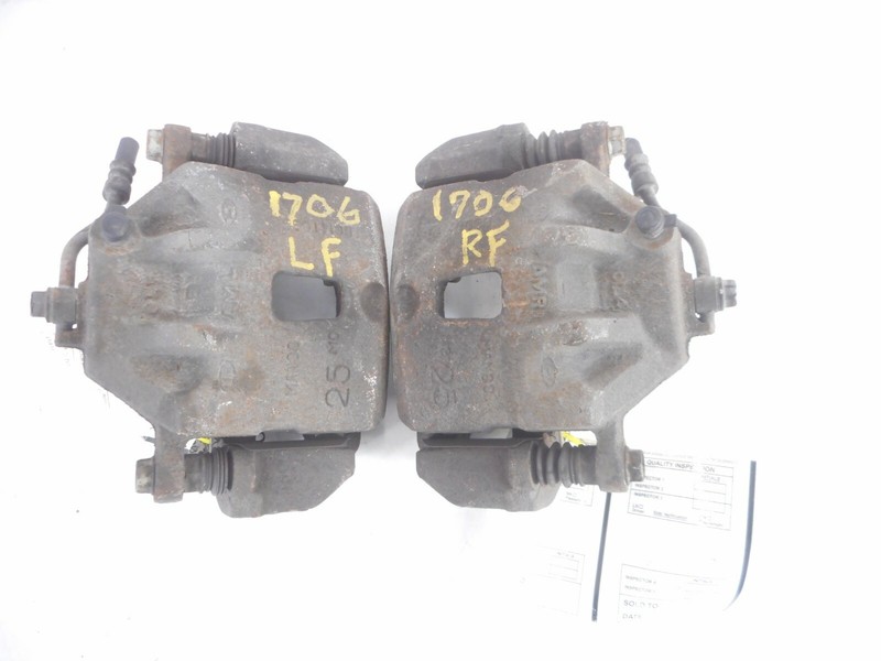 10-13 Kia Soul Front Brake Caliper Pair Left Driver Right Passenger OEM