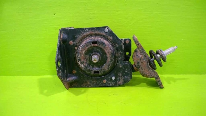 99 00 01 02 03 04 05 06 SILVERADO SIERRA 1500 TIRE WINCH HOIST MOUNT 2277-19