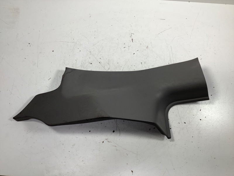 07-011 Honda CR-V Left Rear Door Sill Molding Gray 84261-SWA OEM
