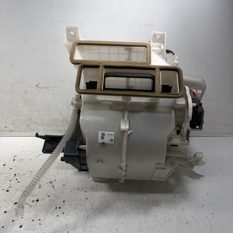 10-14 Honda Insight Heater Core Unit 79106-TM8-A41 OEM