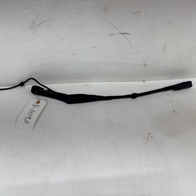 ⚡️20-21 Tesla Model Y Front Left Wiper Arm with Blade 1490246-00-B 6096 U18