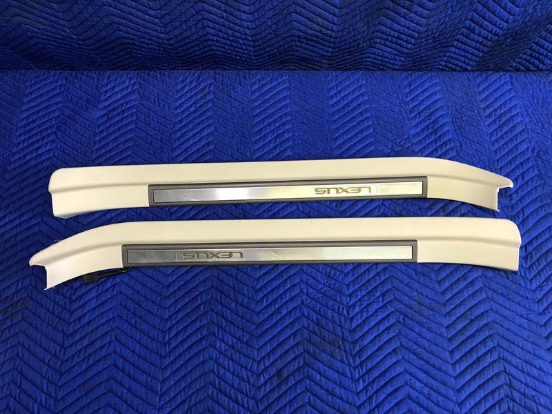 02-05 Lexus SC430 Z40 Front Left Right Side LF RH Door Scuff Plate Trim ECRU OEM