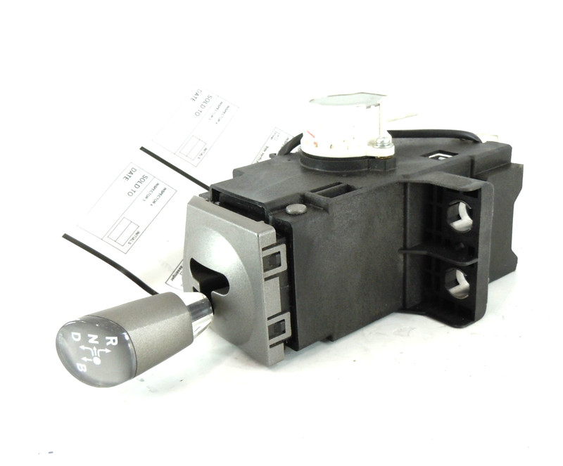 2005 05 Toyota Prius Automatic Transmission Floor Shifter OEM