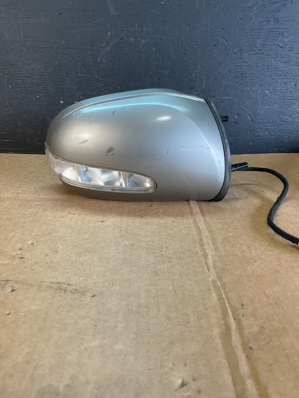 2006 2007 2008Mercedes ML Right Passenger RH Side Mirror OEM AE0929 DW
