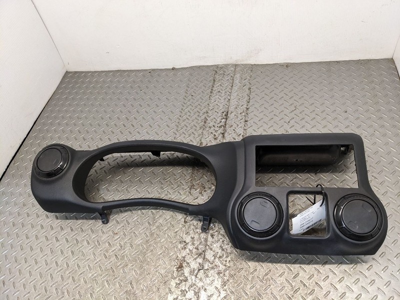 15-18 Wrangler Black Cluster Vent Radio Surround Dash Bezel Trim Panel U 1195002