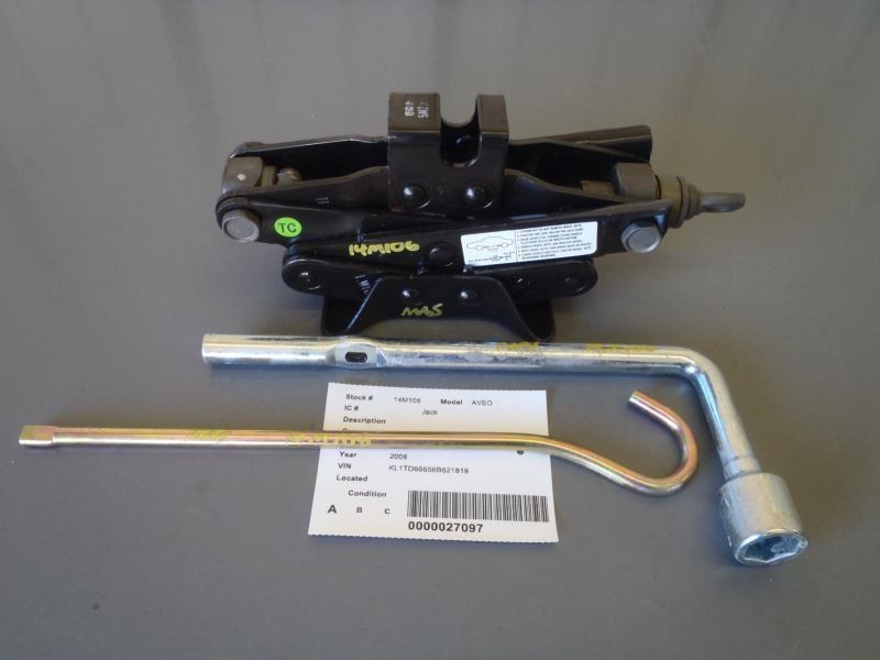 Jack and Tool Kit Assembly 96897612 Fits 2004-2011 Chevrolet Aveo 45677