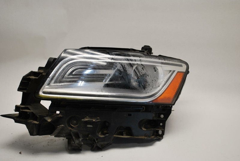 2014-2017 AUDI SQ5 LEFT DRIVER SIDE HEADLIGHT ADAPTIVE XENON HID LAMP OEM