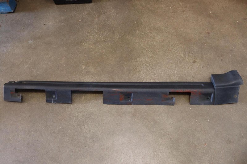 2006-2013 RANGE ROVER SPORT L320 RIGHT PASSENGER ROCKER MOLDING SKIRT PANEL OEM