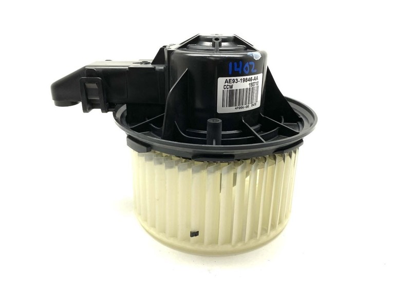 AC Heater Blower Motor AE9Z-19805-B Fits 2010-2011 Lincoln MKS 70506