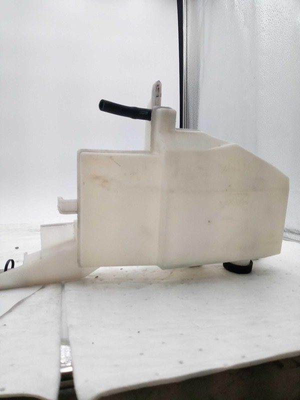 2015 INFINITI QX70 Engine Coolant Reservoir Black OEM 3.7L 112K Miles