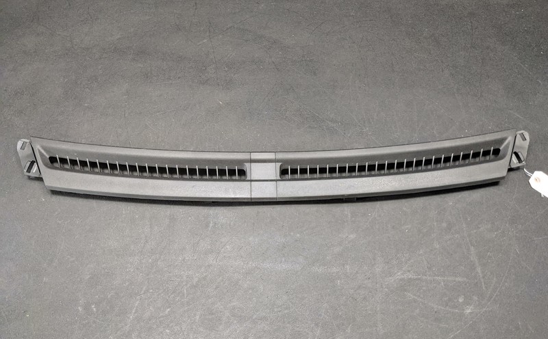 Dashboard Upper Defroster Vent Grille 2017 Jeep Cherokee 1WF95DX9AB 2014-2021