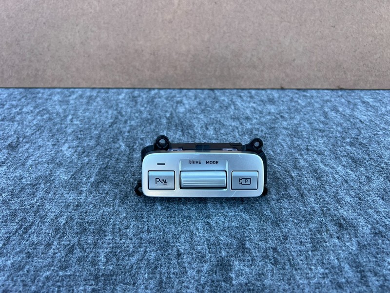 GENESIS GV70 22-25 OEM CENTER DRIVE MODE CAMERA PARKING SENSORS CONTROL SWITCH