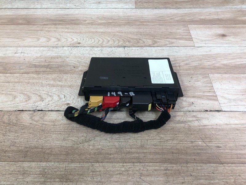AUDI OEM TT COMFORT CONVENIENCE BCM BODY CONTROL MODULE COUPE ONLY 00-02