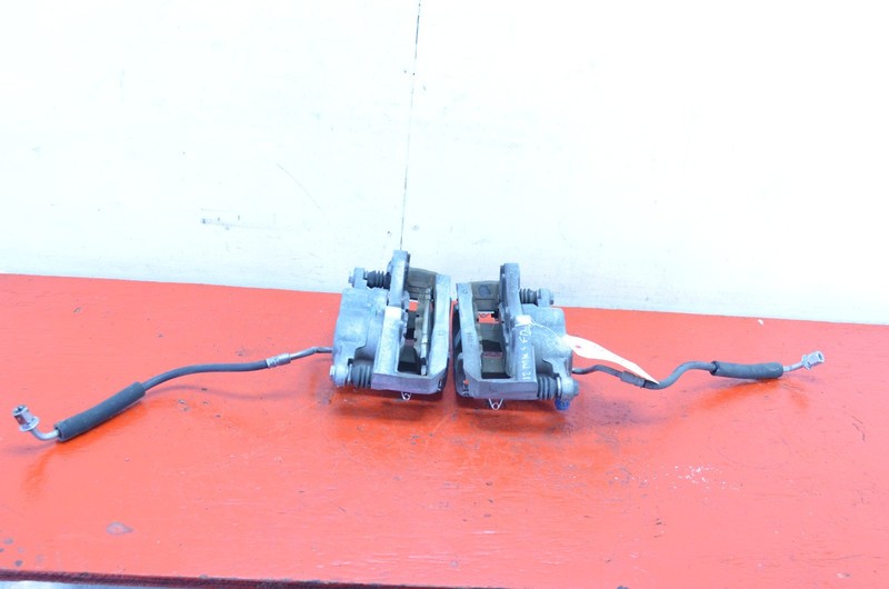 09-12 LINCOLN MKS FWD FRONT RIGHT / LEFT BRAKE CALIPER SET OEM