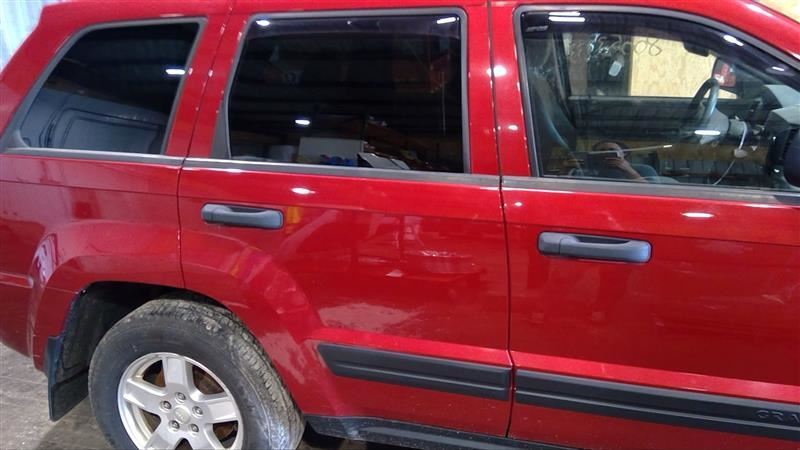 Passenger Rear Side Door Electric Fits 05-10 GRAND CHEROKEE 3284699