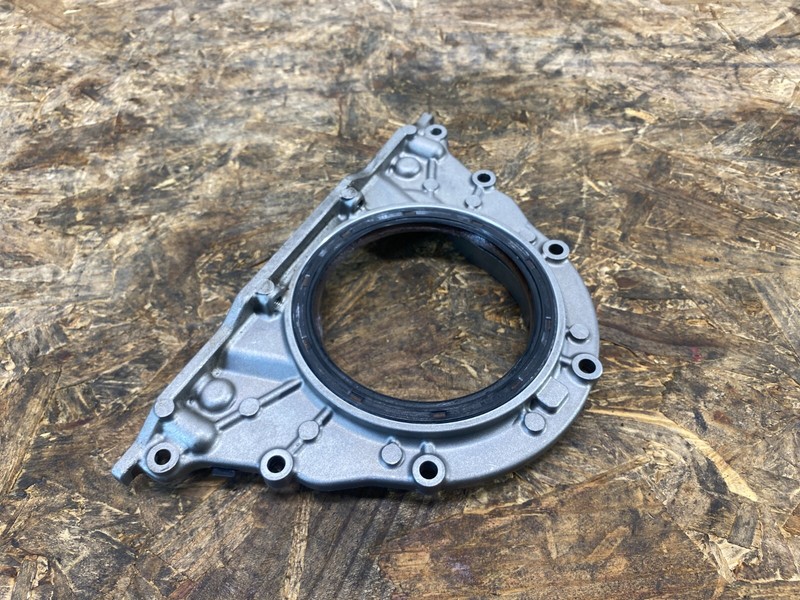 BMW F06 F10 F12 760 X5M X6M M5 M6 M8 S63 4.4L V8 Engine Crankshaft Seal Cap OEM✅