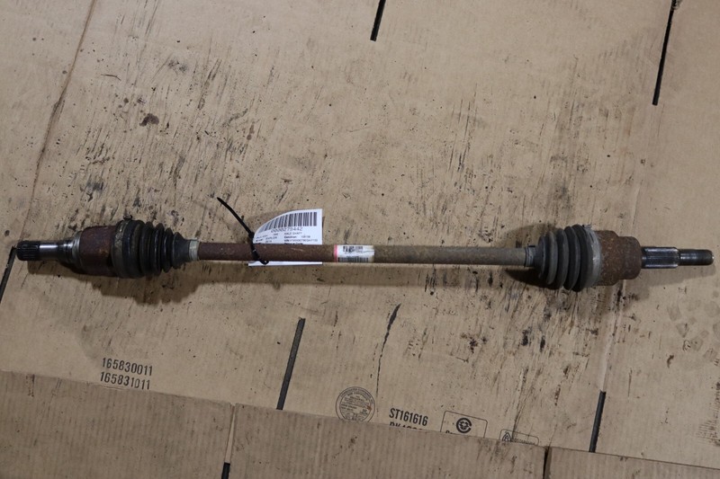 2011-2019 FORD EXPLORER AWD REAR RIGHT SIDE AXLE SHAFT CV U JOINT OEM