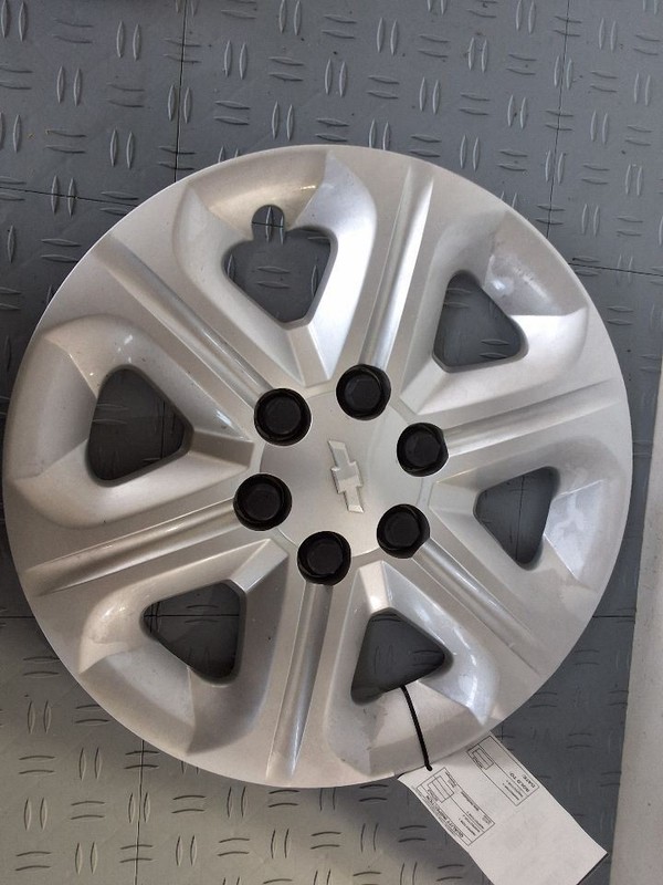 Wheel Cover HubCap 17" Fits 09-17 TRAVERSE 3418185