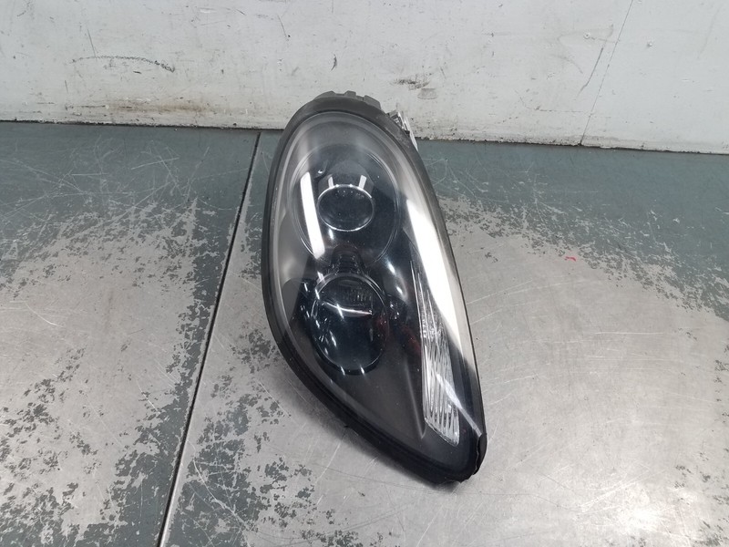 2016 Porsche 981 Cayman GT4 Right Xenon Head Light - * #1352 V9