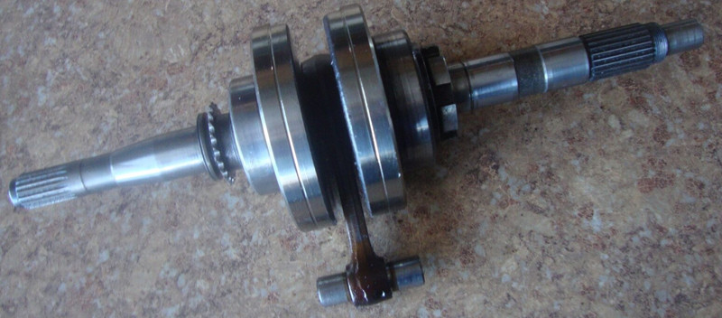 85 YAMAHA YFM200 YFM 200 MOTO 4 ATV Engine Crankshaft Piston Rod Crank Shaft N7